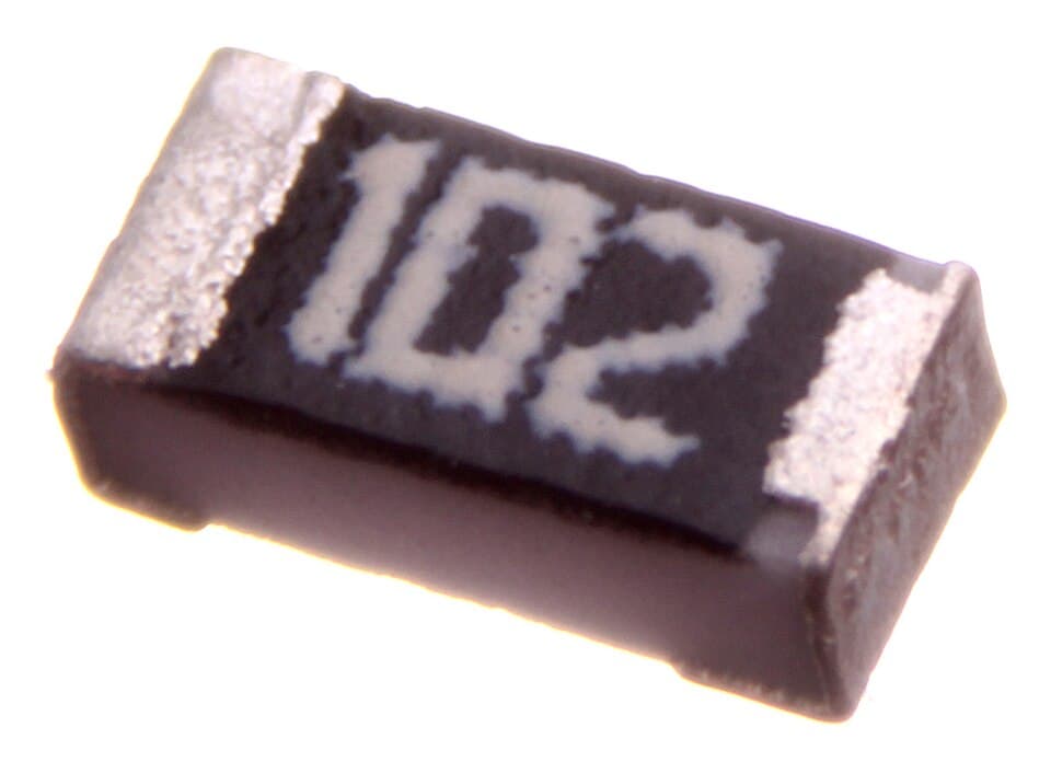 SMD direnç, üzerinde 102 (1 kΩ) kodu